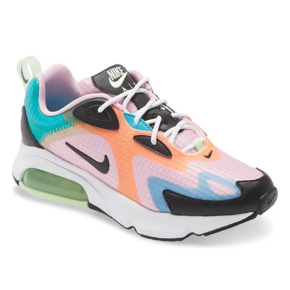 Nike Shoes - New Nike Air Max 200 SE Sneaker